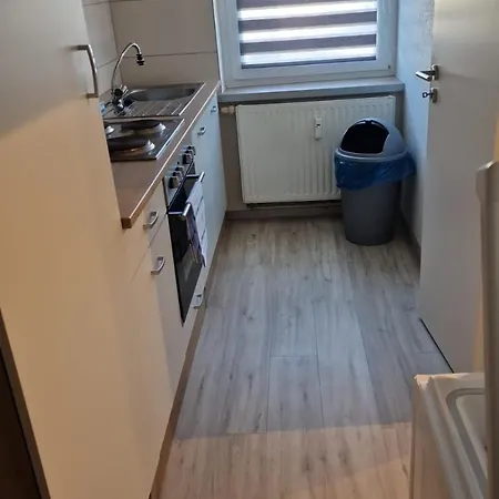 Ferienwohnung-halle *